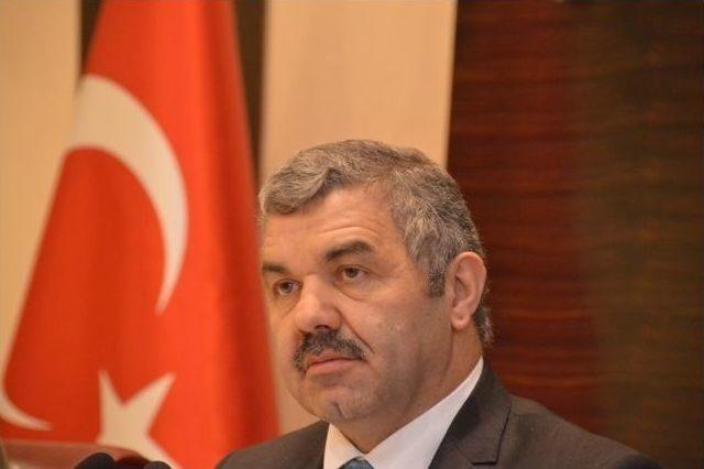 Kocasinan dan T&uuml;rkiye de Bir İlk:  elektronik Meclis  1