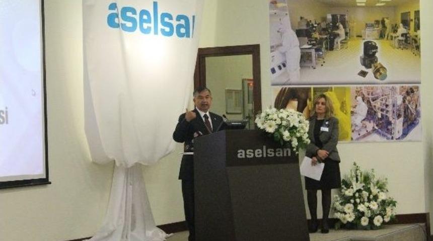 Milli Savunma Bakanı İsmet Yılmaz: