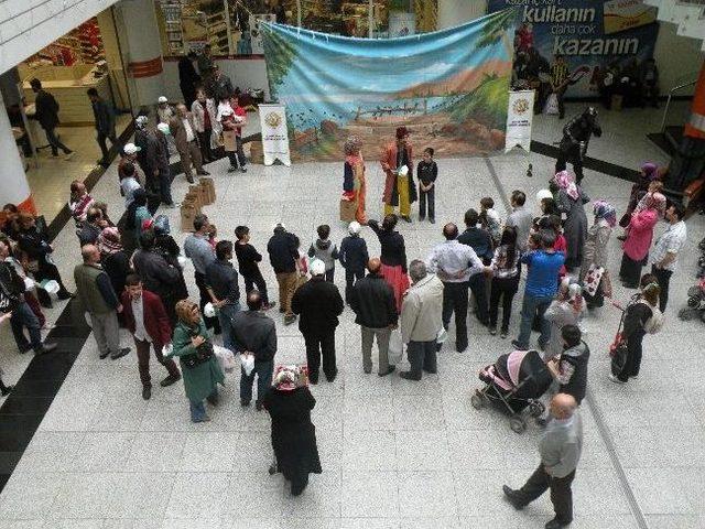 Karabük’te Sincap Çocuk Tiyatrosu