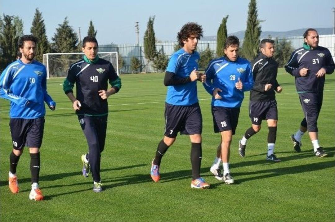 Akhisar Belediyespor, Kardemir Karab&uuml;kspor Ma&ccedil;ı Hazırlıklarına Başladı