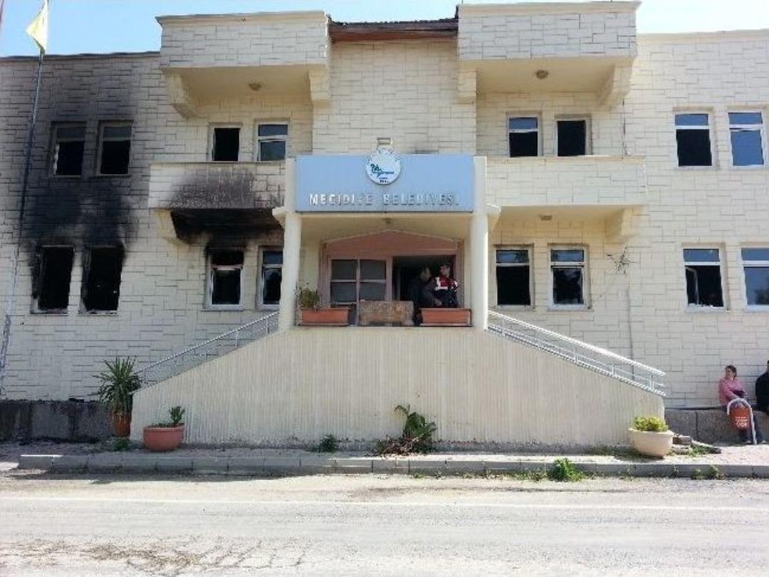 Belediye Binasında Yangın