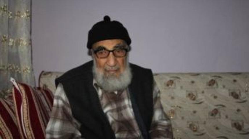 Oltu Ahmet Babasını Kaybetti