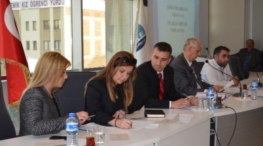 Yeni D&ouml;nemin İlk S&ouml;ke Belediye Meclis Toplantısı Yapıldı