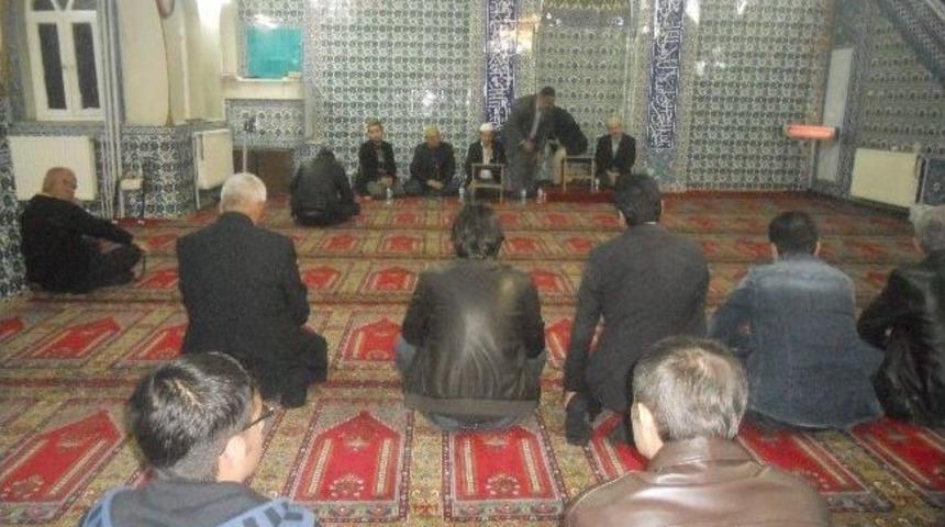 G&ouml;lbaşı&rsquo;nda, Şehitler İ&ccedil;in Mevlid Okuttuldu