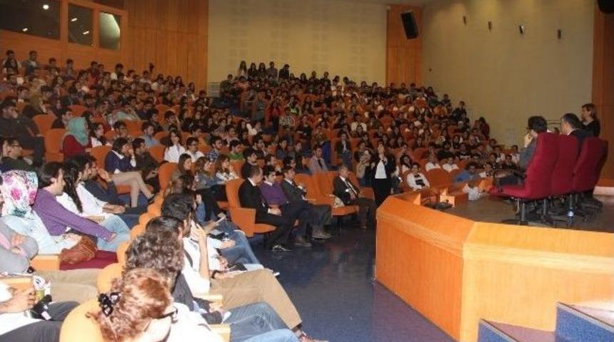 "&ccedil;ukurova &Uuml;niversitesi Tıp Fak&uuml;ltesi Kariyer Geliştirme&rdquo; Etkinliği