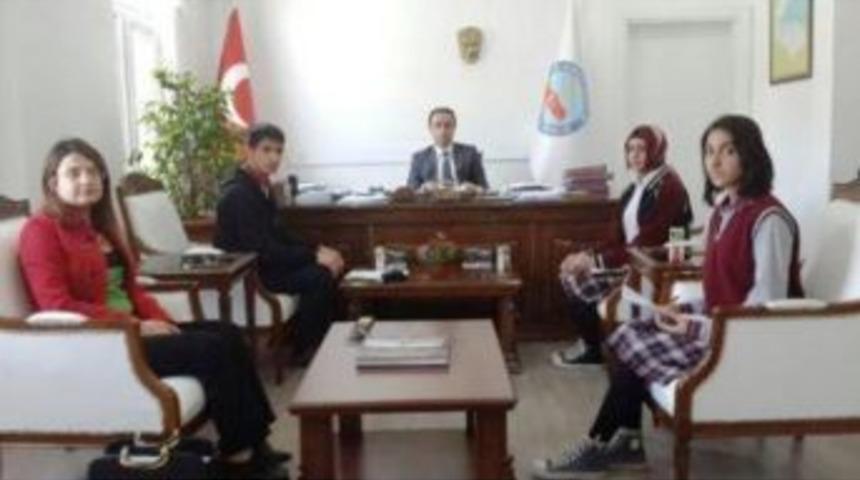 &Ouml;ğrencilerden Kaymakam Erkan&rsquo;a Ziyaret