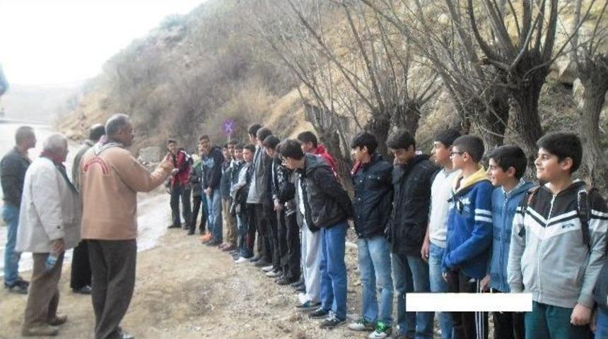 İzciler Darende&rsquo;yi Gezdi