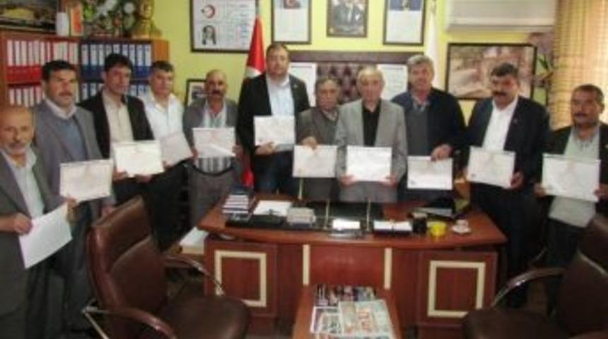 &Ouml;demiş&rsquo;te Muhtarlar Mazbatalarını Aldı