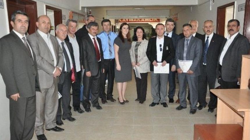 Soma'da Chp Ve Mhp'li Meclis &Uuml;yeleri Mazbatalarını Aldı