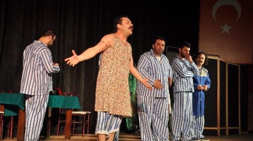 'pijamalı Adamlar' Somalıları Kırdı Ge&ccedil;irdi