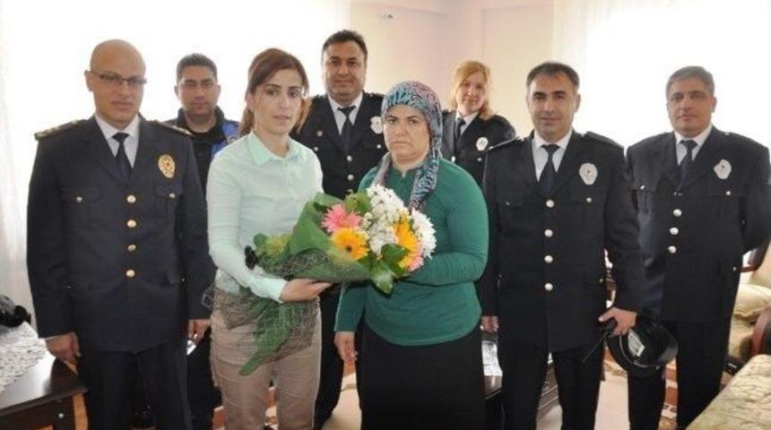 &Ouml;demiş Emniyetinden Şehit Ailelerine Ziyaret