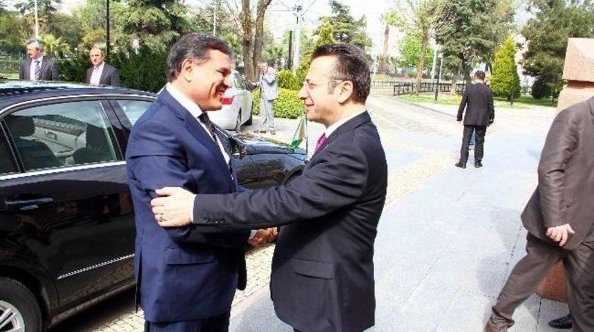 T&uuml;rkmenistan B&uuml;y&uuml;kel&ccedil;isi Serdarov, Vali Aksoy&rsquo;u Ziyaret Etti