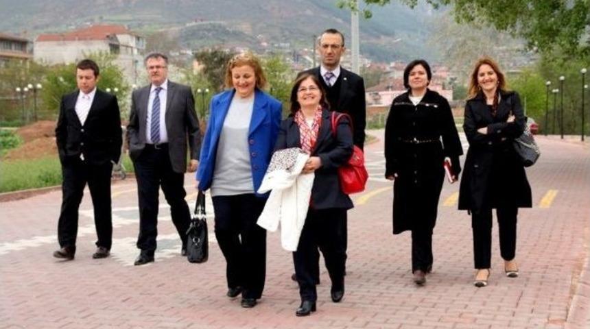 İstanbul &Uuml;niversitesi'nden Osmaneli Belediye Başkanı Şahin'e Hayırlı Olsun Ziyareti