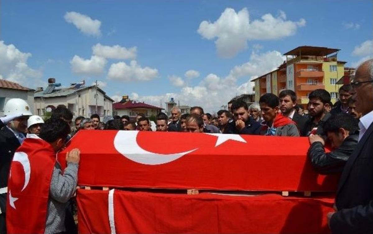 Şehit Polis, Son Yolculuğuna Uğurlandı