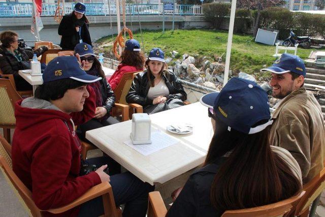 Yabancı Lise Öğrencileri Kızkalesi Adası'nda Yaban Kuşlarını Inceledi