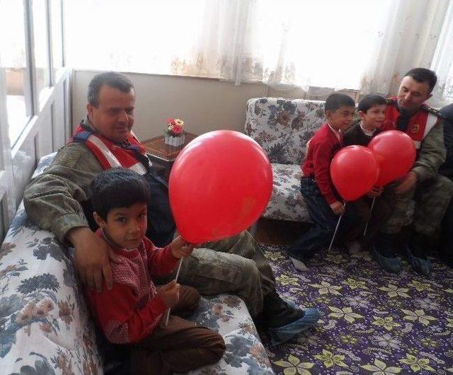 Nizip İlçe Jandarma’dan Anlamlı Ziyaret 2