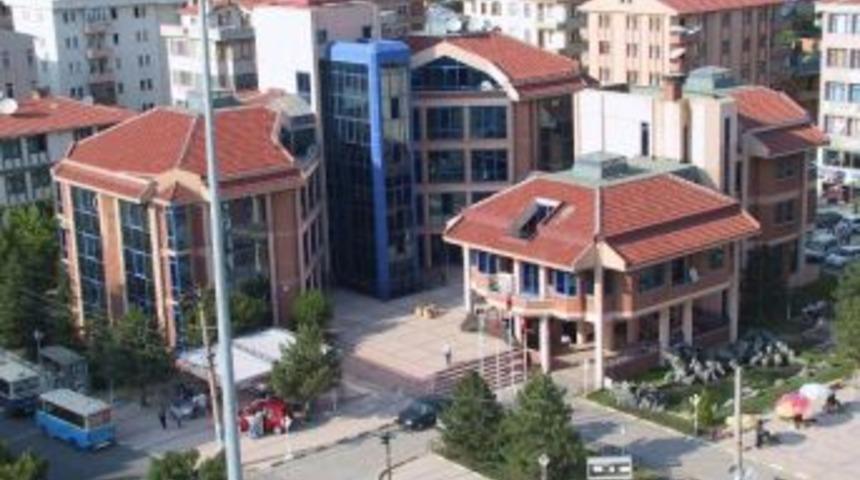 &Ccedil;erkezk&ouml;y Esnafı Belediye Başkanı Akay'a Başarılar Diledi