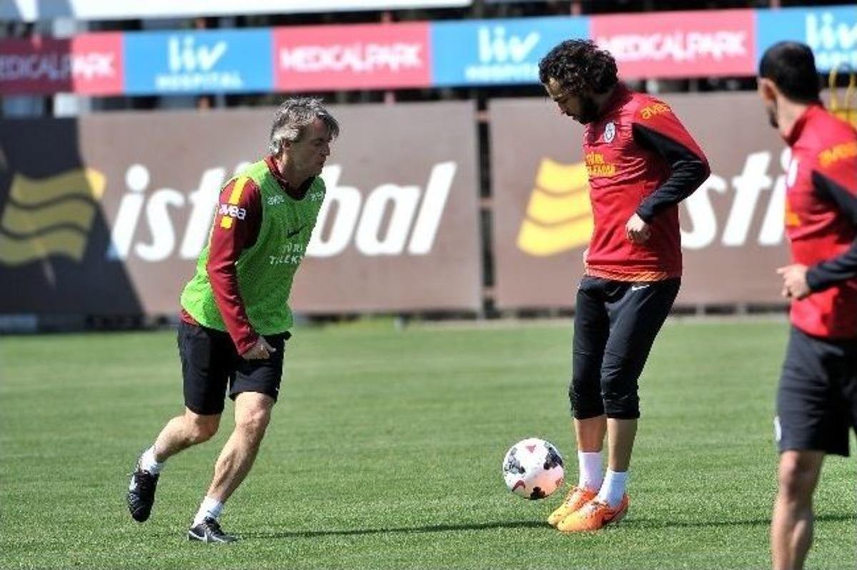 Galatasaray, Sivasspor Ma&ccedil;ının Hazırlıklarını S&uuml;rd&uuml;r&uuml;yor