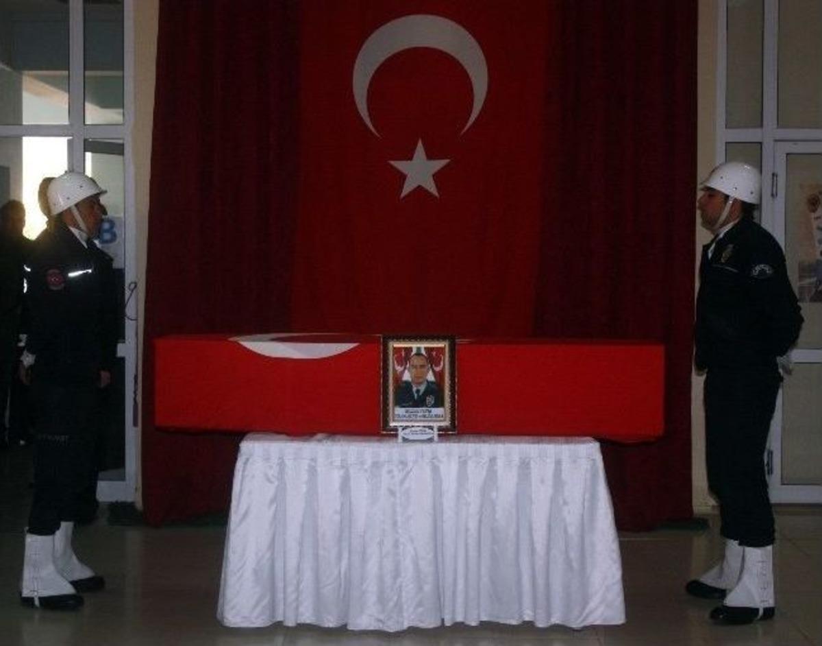 Polis Memuruna Hazin T&ouml;ren