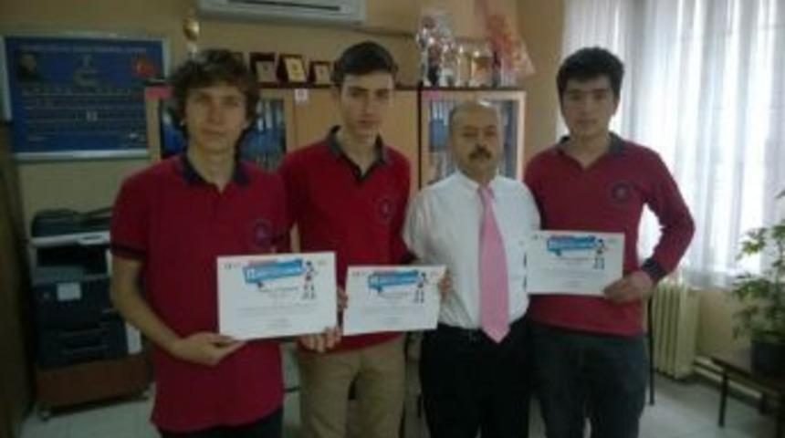 ODT&Uuml;'den Atalay Lisesi &Ouml;ğrencilerine başarı Belgesi