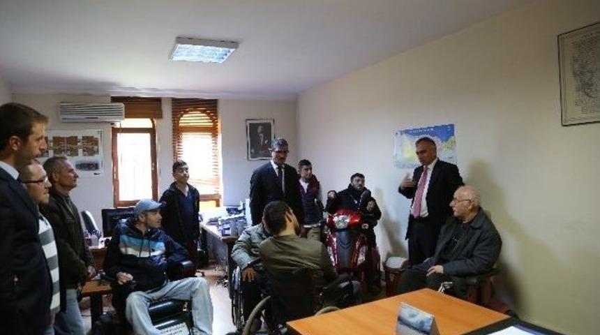 Sapanca Engelliler Derneği&rsquo;nden, Dr. Yılmazer&rsquo;e Ziyaret