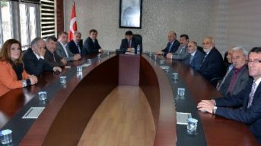 Yeni Se&ccedil;ilen Başkanlar Vali Mayda'yı Ziyaret Etti