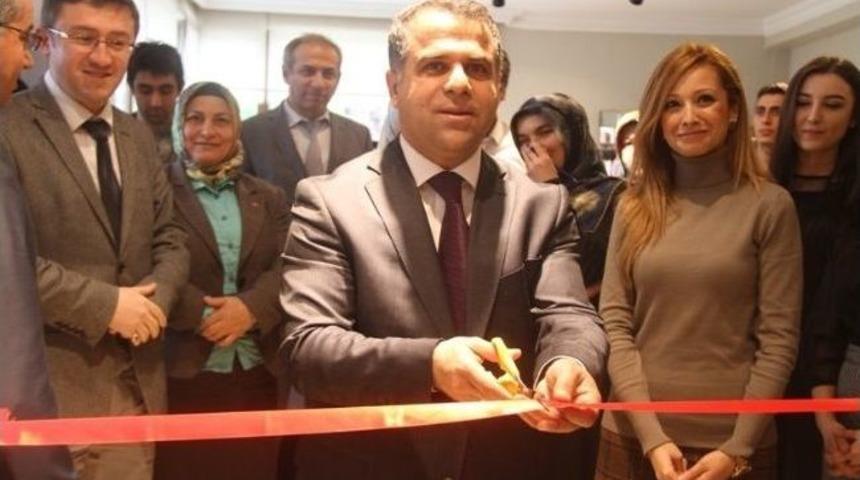 Sakem&rsquo;de Resim Sergisi A&ccedil;ıldı