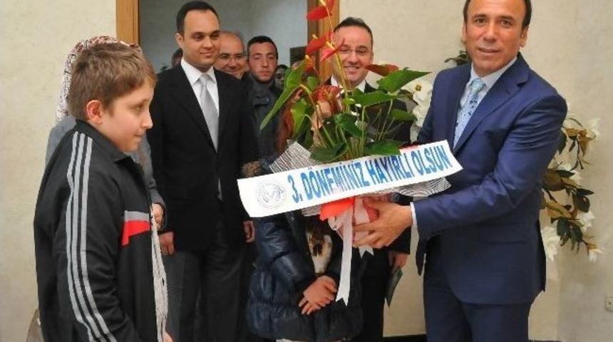 Başkan Gen&ccedil;'e Tebrik Ziyaretleri