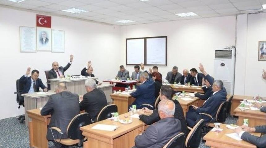 G&ouml;rdes'te Se&ccedil;imlerden Sonra İlk Meclis Toplantısı Yapıldı