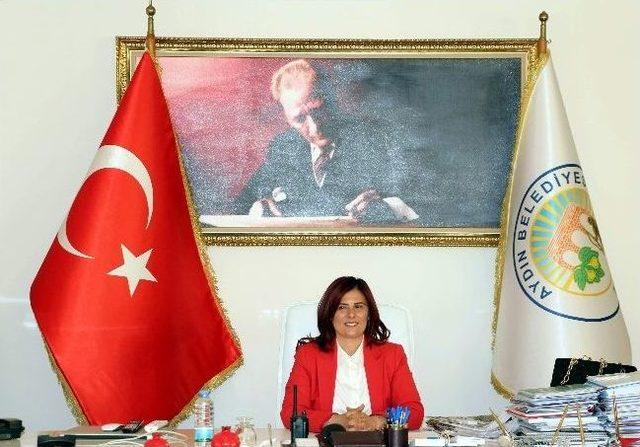 Aydın'ın İlk Büyükşehir Başkanı Özlem Çerçioğlu Mazbatasını Aldı
