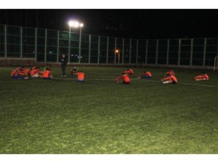 Sapanca Akademispor'da Büyükşehir Belediye Kupası Hazırlıkları
