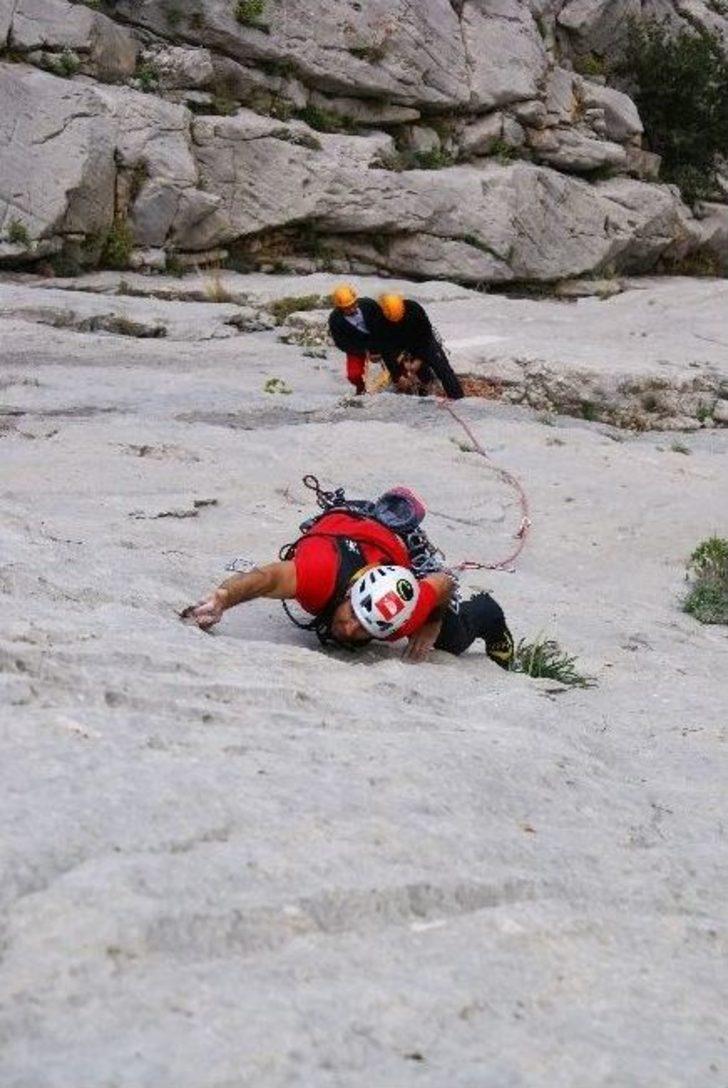 “nehirlere, Dağlara Ve Koylara Özgürlük” Tırmanışı G4