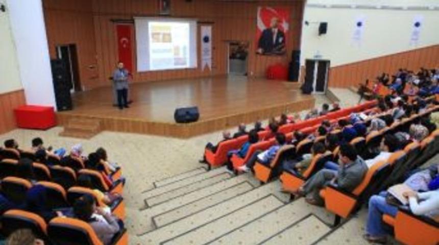 Batman &Uuml;niversitesi&rsquo;nden Sağlıklı Beslenme Konferansı