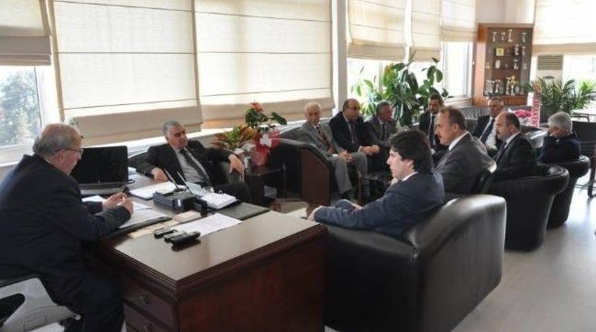 Ak Parti Heyetinden Tekirdağ Büyükşehir Belediye Başkanı Albayrak’a Tebrik Ziyareti