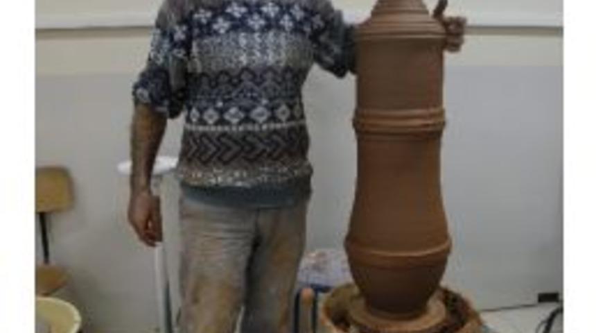 En Y&uuml;ksek &Ccedil;&ouml;mlek Vazosu &Uuml;retildi