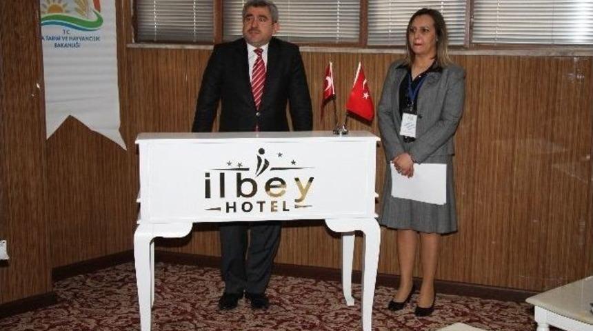 Elazığ'da '&ccedil;evre Ama&ccedil;lı Tarım Arazilerini Koruma Programı' Toplantısı