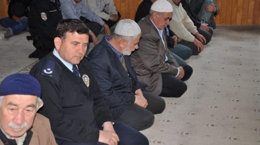 Nazilli'de Şehit Polisler Unutulmadı