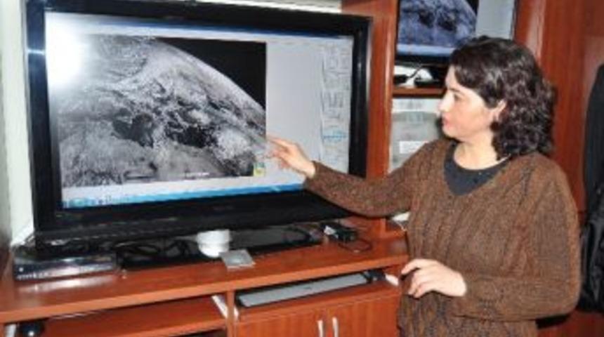 Cuma G&uuml;n&uuml; Sağanak Yağış Geliyor