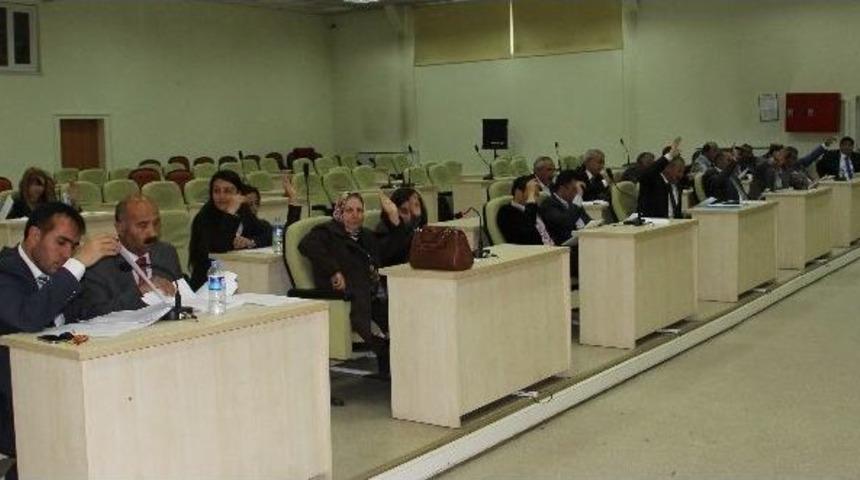Tuşba Belediyesi &Ccedil;alşmalarına Başladı
