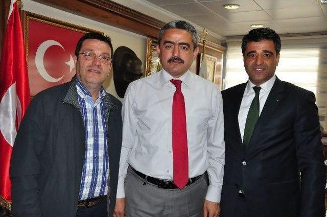 Nazilli Belediyespor Y&ouml;netimi, Onursal Başkan Alıcık ı Tebrik Etti 2