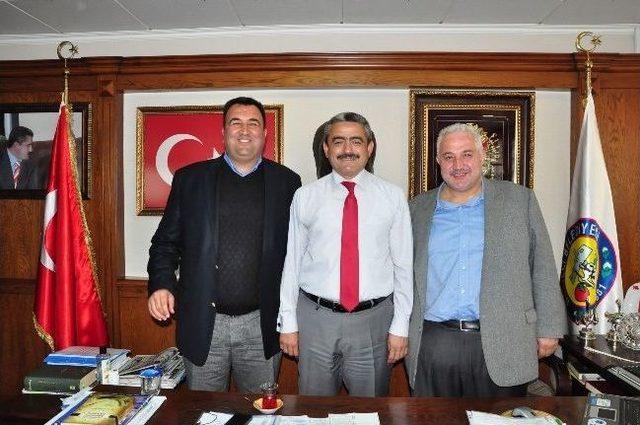 Nazilli Belediyespor Y&ouml;netimi, Onursal Başkan Alıcık ı Tebrik Etti 3
