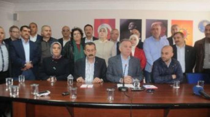 Yalova'da Se&ccedil;im Tartışması S&uuml;r&uuml;yor