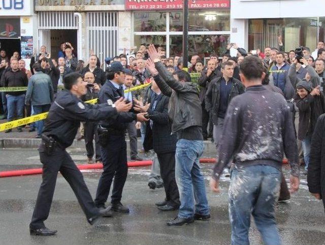 İtfaiye Aracı Bozulunca Yangın Söndürülemedi