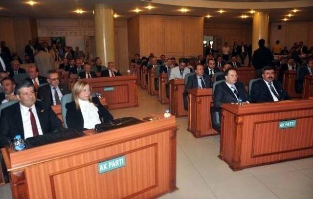 Balıkesir Büyükşehir Belediye Meclisi İlk Kez Toplandı