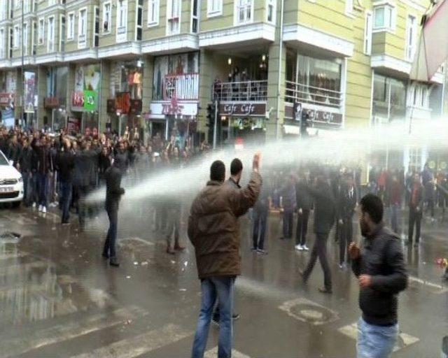 Kars&rsquo;ta &ldquo;mert Aydın&rdquo; Tepkisi 2