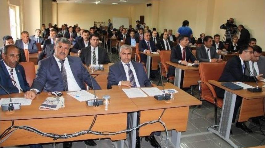 Şanlıurfa B&uuml;y&uuml;kşehir Belediyesi İlk Meclis Toplantısını Yaptı