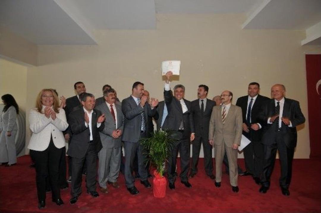 Başkan İnce Herkesi Kucakladı