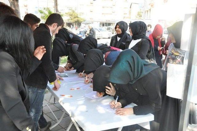 İnegöllülerden Mısır’daki İdamlara Tepki