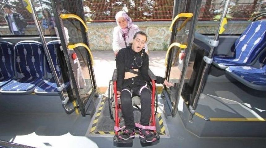 Büyükşehir’in Otobüslerinde ‘engel’ Yok