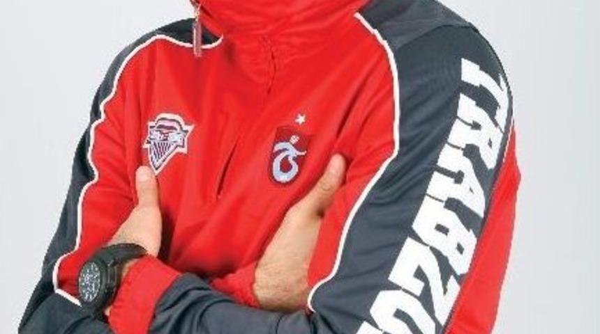 &Ouml;zer Hurmacı: "kovulsam Bile Trabzonspor'dan Ayrılmam"